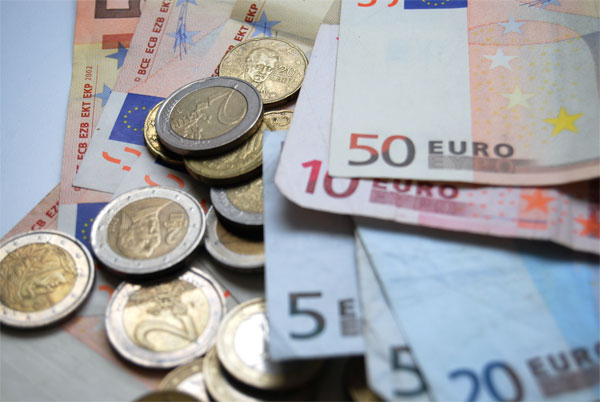 euro-bani