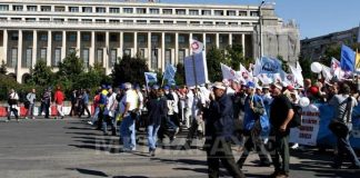 protestatari