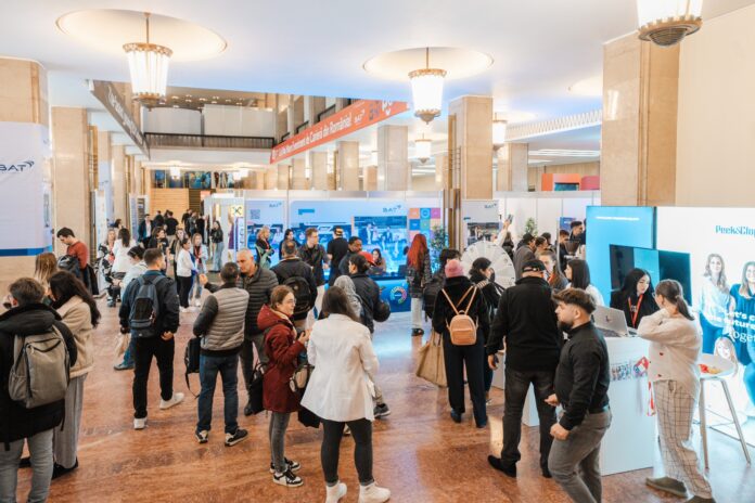 Poza pentru articolul Cerere pentru specialiști AI în România. București concentrează 55% din oportunitățile AI, urmat de Cluj-Napoca și Timișoara