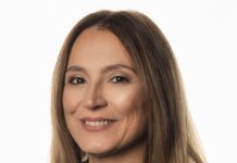 Studiu PwC: Deși utilizarea inteligenței artificiale a crescut semnificativ față de anul trecut, angajații din România o folosesc mai mult acasă decât la locul de muncă